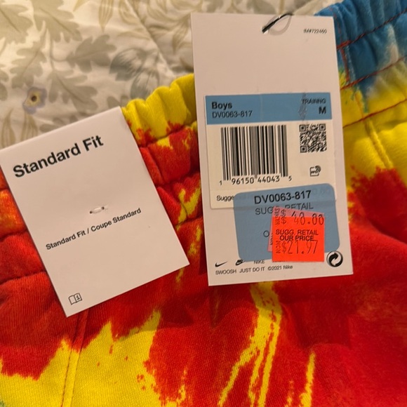 3 pairs of Nike Kids Colorful Shorts - Picture 2 of 6